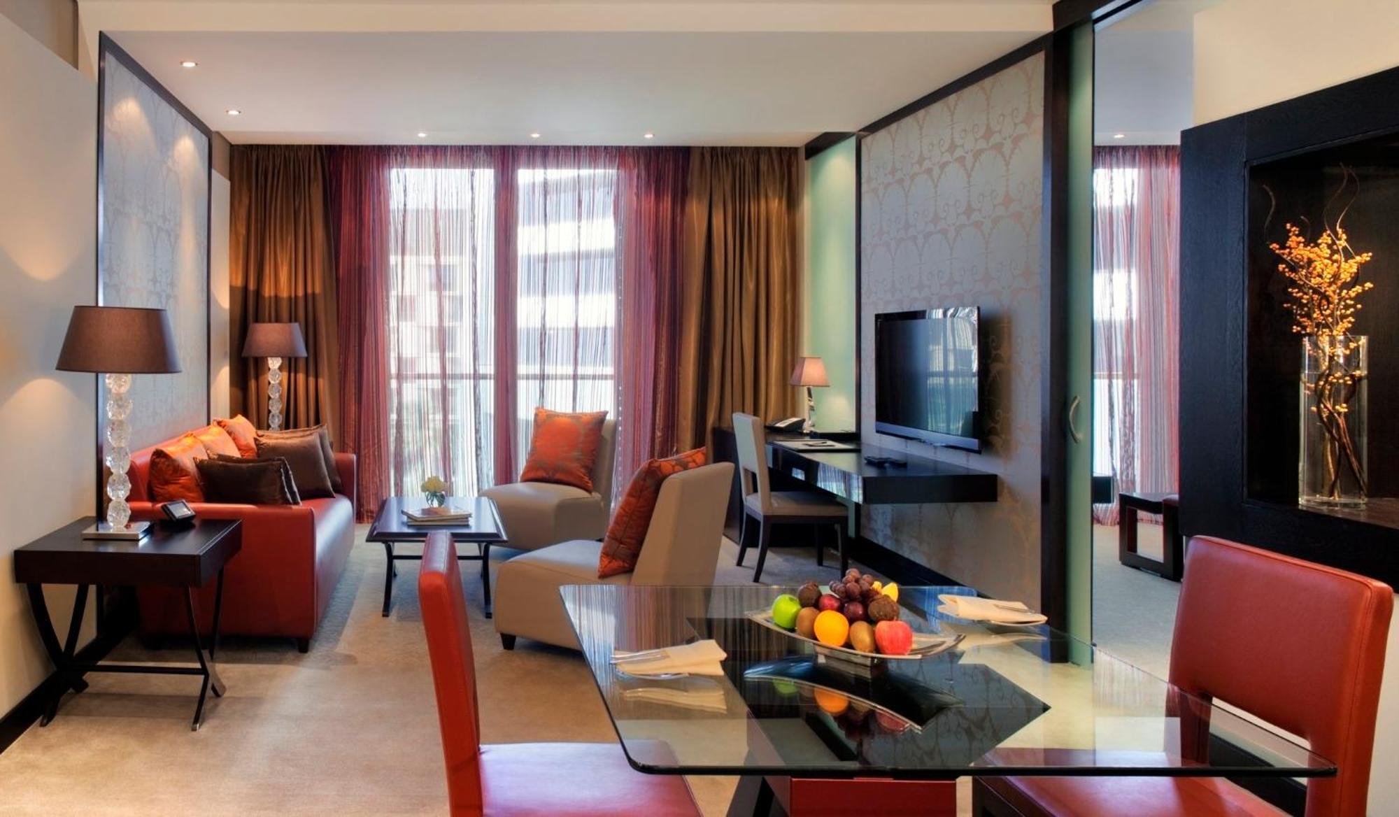 Mandarin Oriental Al Faisaliah, Rijád Kültér fotó A suite at the hotel